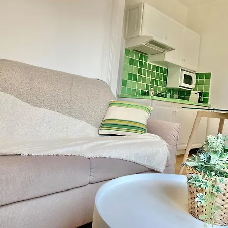 Le Brea Cosy Dans La Vieille Appartement